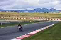 cadwell-no-limits-trackday;cadwell-park;cadwell-park-photographs;cadwell-trackday-photographs;enduro-digital-images;event-digital-images;eventdigitalimages;navarra;no-limits-trackdays;peter-wileman-photography;racing-digital-images;trackday-digital-images;trackday-photos